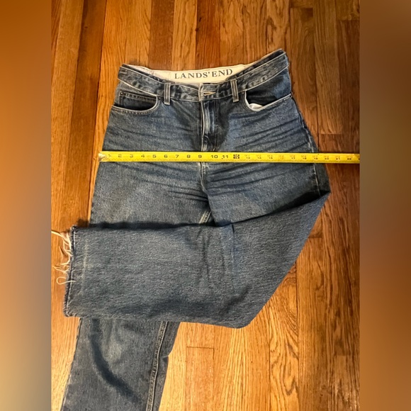 Land’s End Relaxed Jeans - Picture 4 of 8